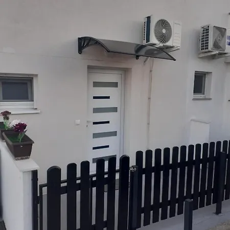 Lorena Apartament